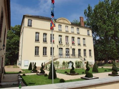 Ramoneur Villeneuve-sur-Yonne